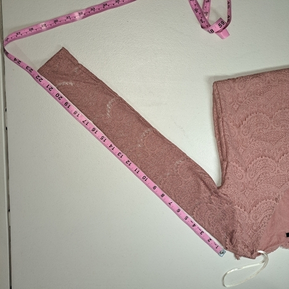 Forever 21 Lace BodyCon Dress Size Small - Picture 8 of 8